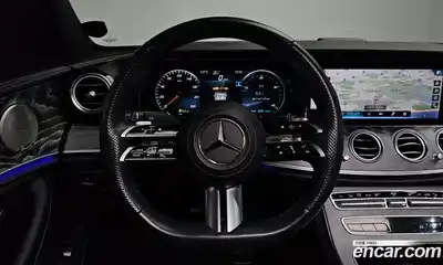 Mercedes-Benz E-Class 2023 2.0 гидро, миниатюра 12
