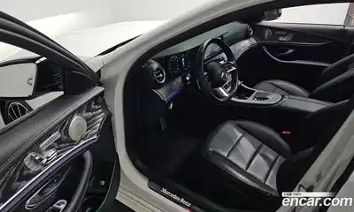 Mercedes-Benz E-Class 2023 2.0 гидро, миниатюра 10