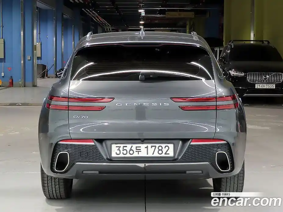 Genesis GV70 2021 2.5 гидро в Москве № 22577, фото 3