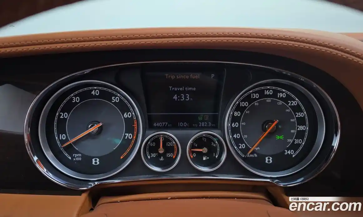 Bentley Continental 2014 4.0 гидро в Москве № 256642, фото 8