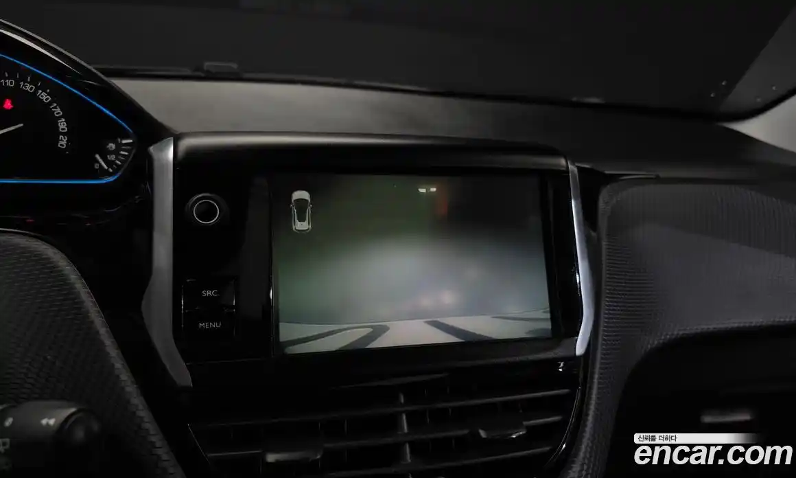 Peugeot 2008 2015 1.6 гидро в Москве № 287403, фото 15