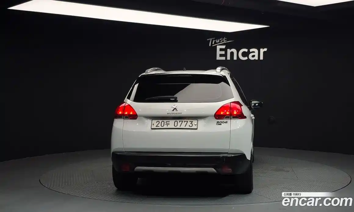 Peugeot 2008 2015 1.6 гидро в Москве № 287403, фото 4