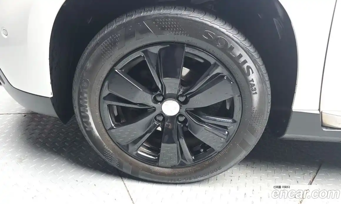 Peugeot 2008 2015 1.6 гидро в Москве № 287403, фото 5