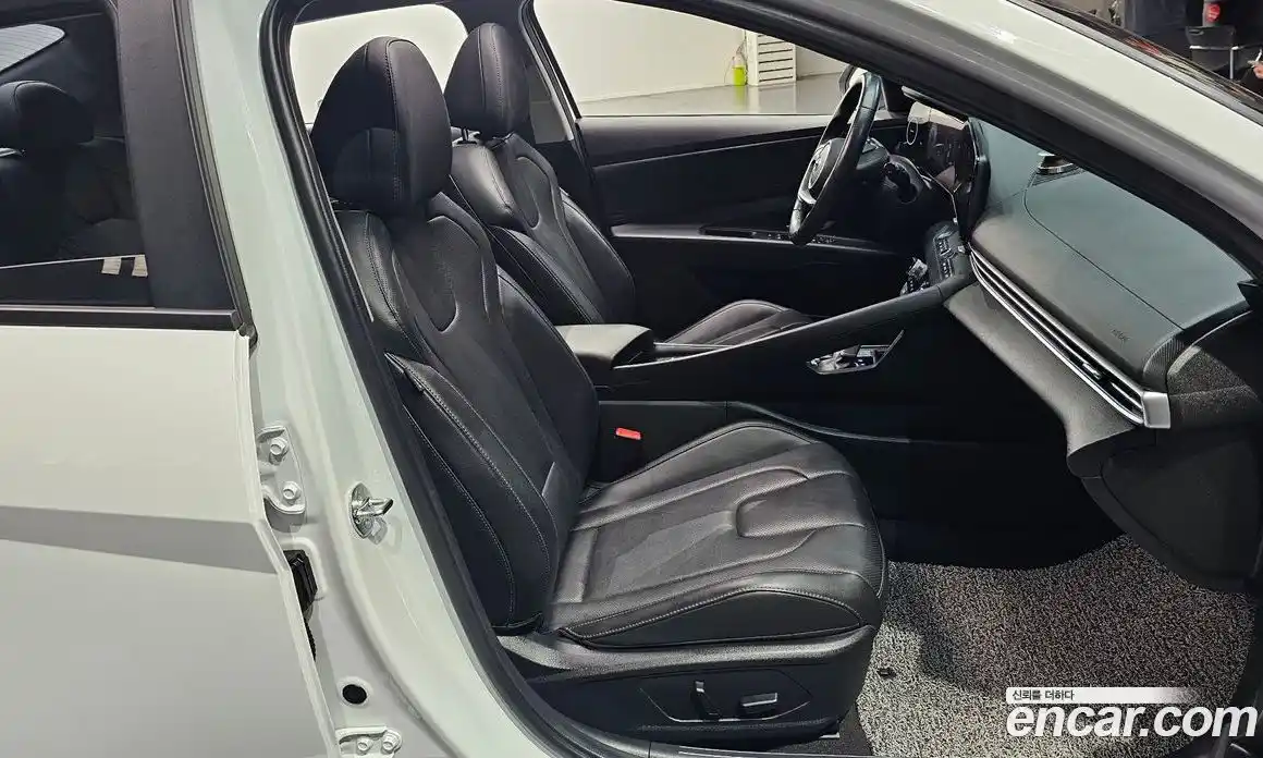 Hyundai Avante 2022 1.6 гидро в Москве № 5555, фото 10
