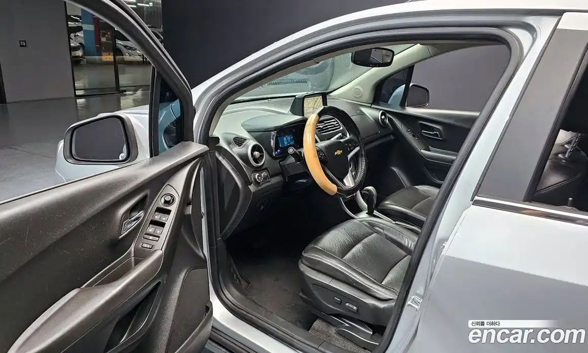 Chevrolet Trax 2014 1.4 гидро в Москве № 105246, фото 11
