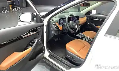 Kia Seltos 2024 1.6 гидро в Москве № 115123, миниатюра 10