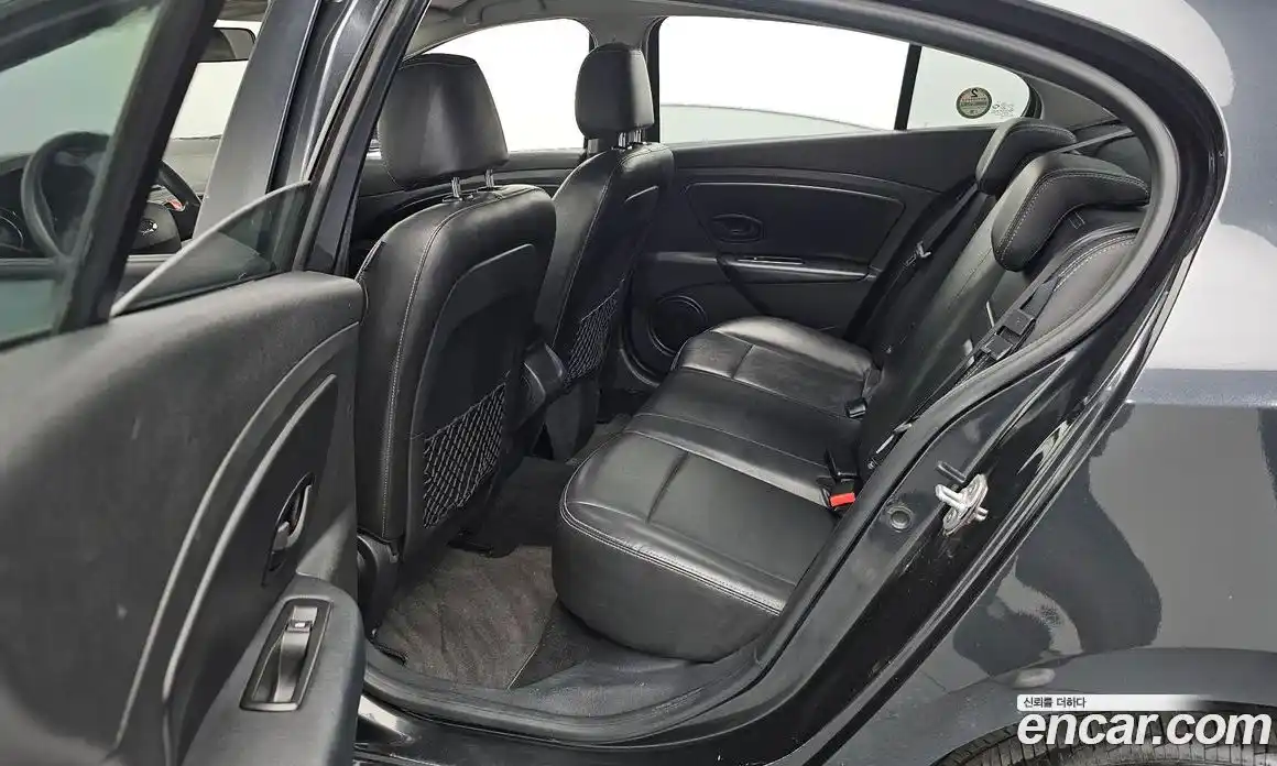 Renault SM3 2014 1.6 гидро в Москве № 145042, фото 11