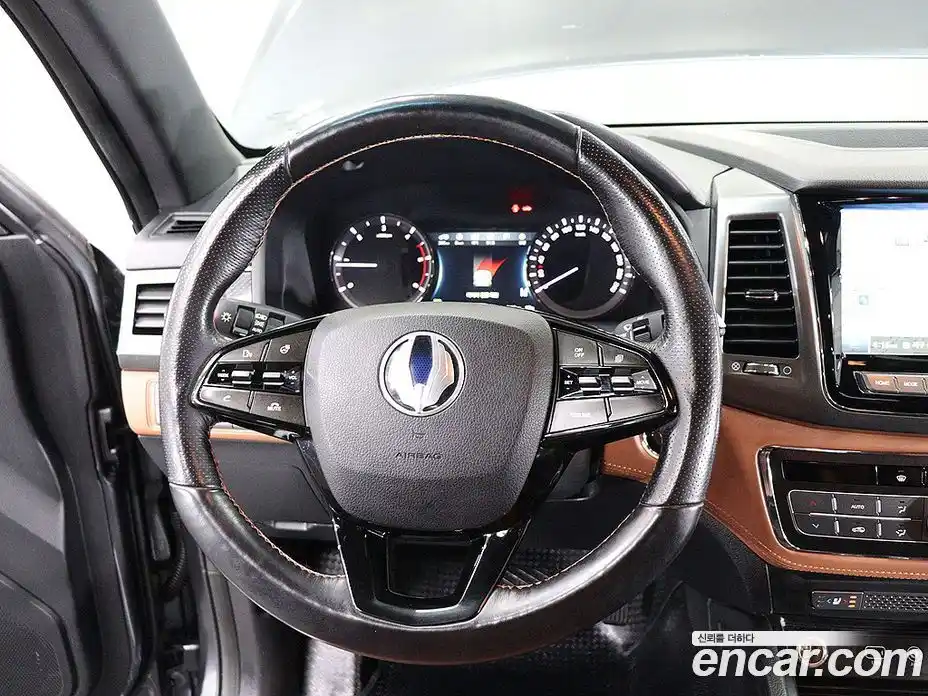 SsangYong Rexton 2020 2.2 гидро в Москве, фото 15