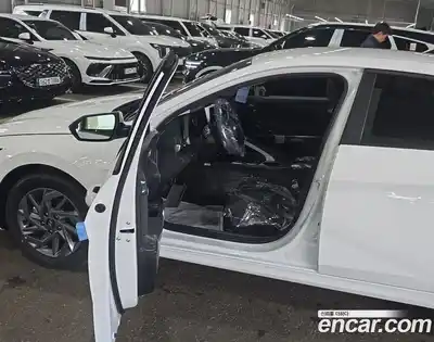Hyundai Avante 2026 1.6 гидро в Москве № 1536755, миниатюра 6