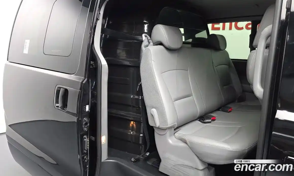 Hyundai Starex 2020 2.5 гидро в Москве № 1537109, фото 12