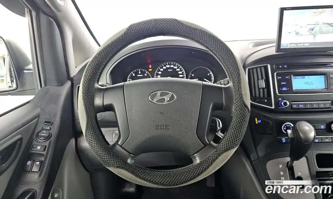 Hyundai Starex 2018 2.5 гидро в Москве № 1537477, фото 13