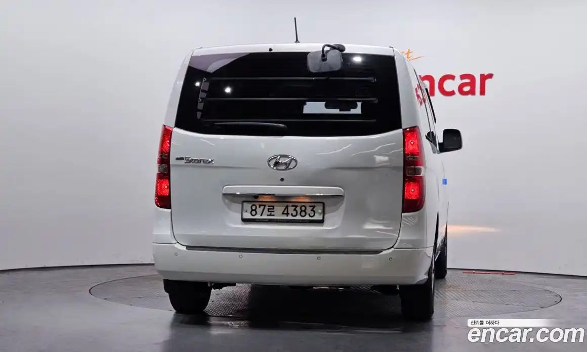 Hyundai Starex 2018 2.5 гидро в Москве № 1537477, фото 4