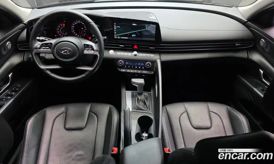 Hyundai Avante 2022 1.6 гидро в Москве № 1537646, фото 7