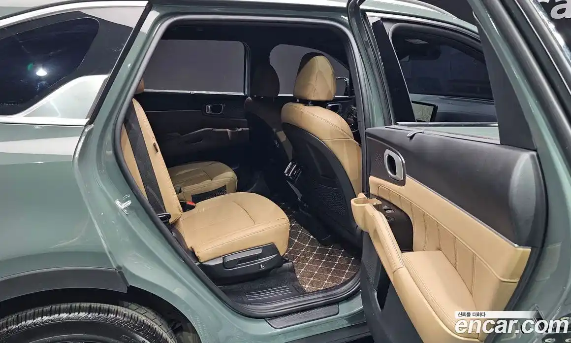 Kia Sorento 2025 2.5 гидро в Москве № 1537952, фото 11