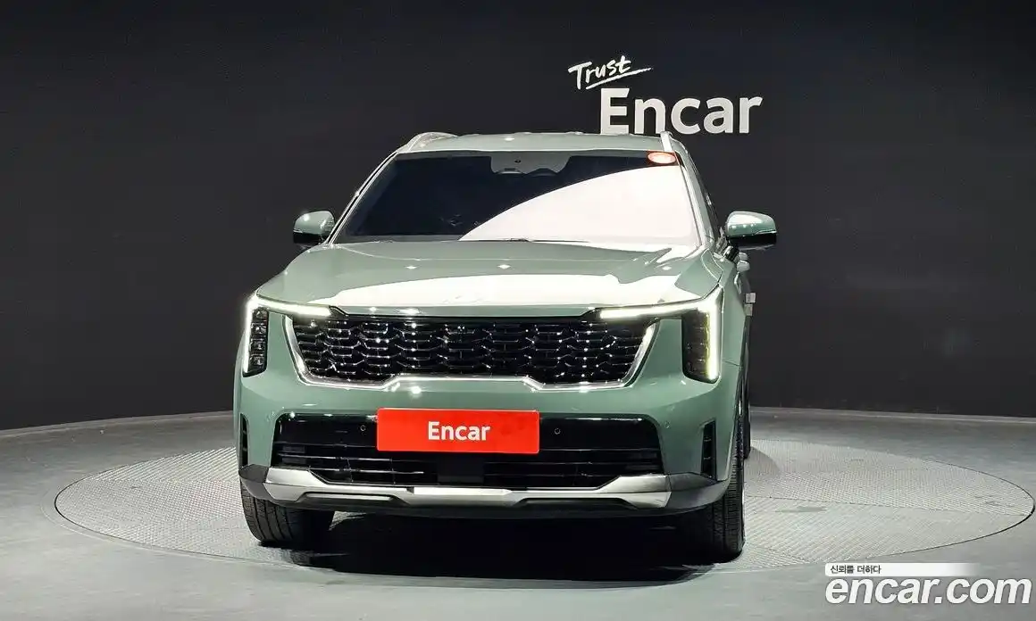 Kia Sorento 2025 2.5 гидро в Москве № 1537952, фото 3
