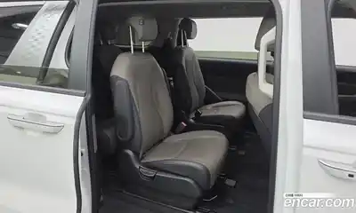 Kia Canival 2024 2.2 гидро в Москве № 1538257, миниатюра 11