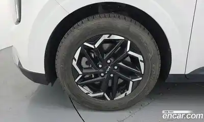 Kia Canival 2024 2.2 гидро в Москве № 1538257, миниатюра 5
