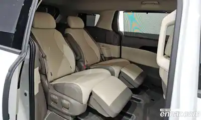 Kia Canival 2023 3.5 гидро в Москве № 1538328, миниатюра 12