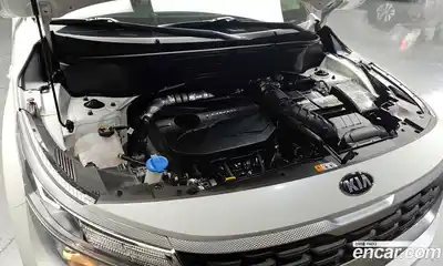 Kia Seltos 2021 1.6 гидро в Москве № 1538676, миниатюра 6