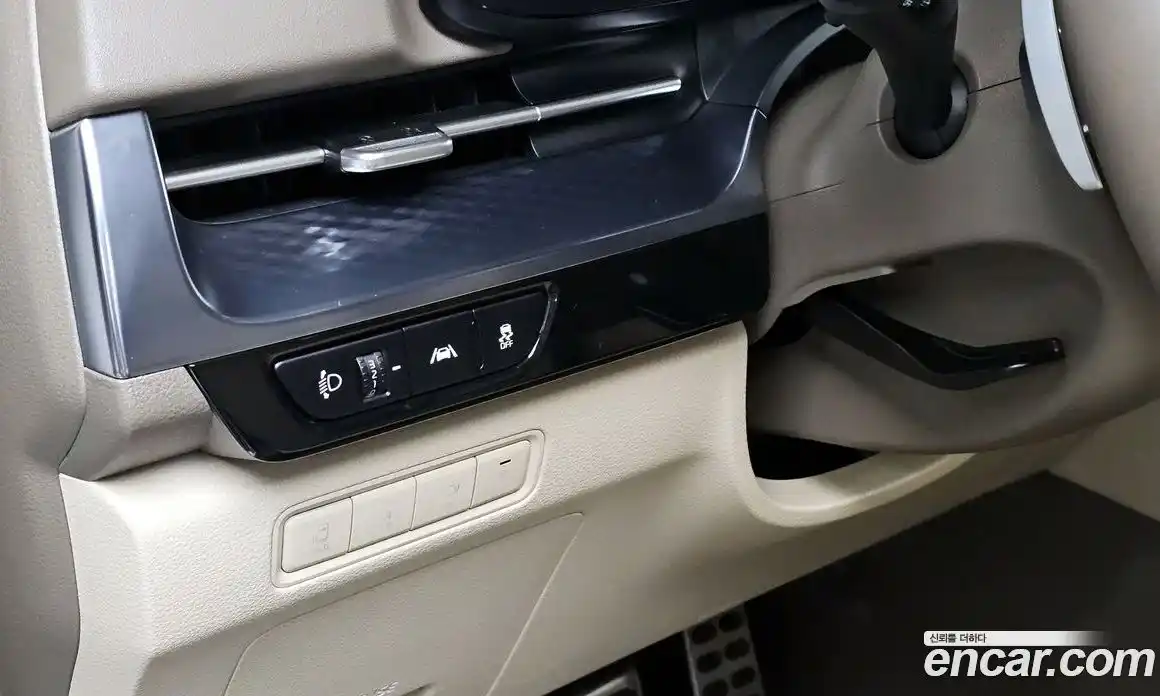 Kia Canival 2021 3.5 гидро в Москве № 1538693, фото 16