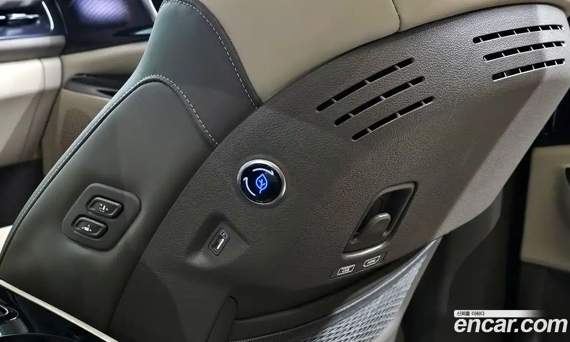 Kia Canival 2021 3.5 гидро в Москве № 1538693, фото 17