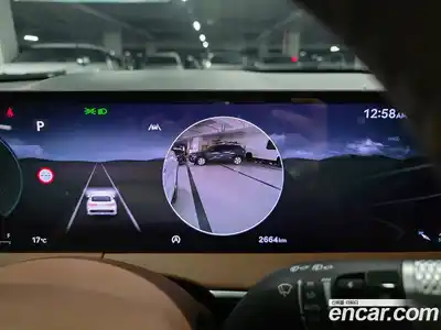 Genesis GV70 2025 2.5 гидро в Москве № 1538840, миниатюра 2