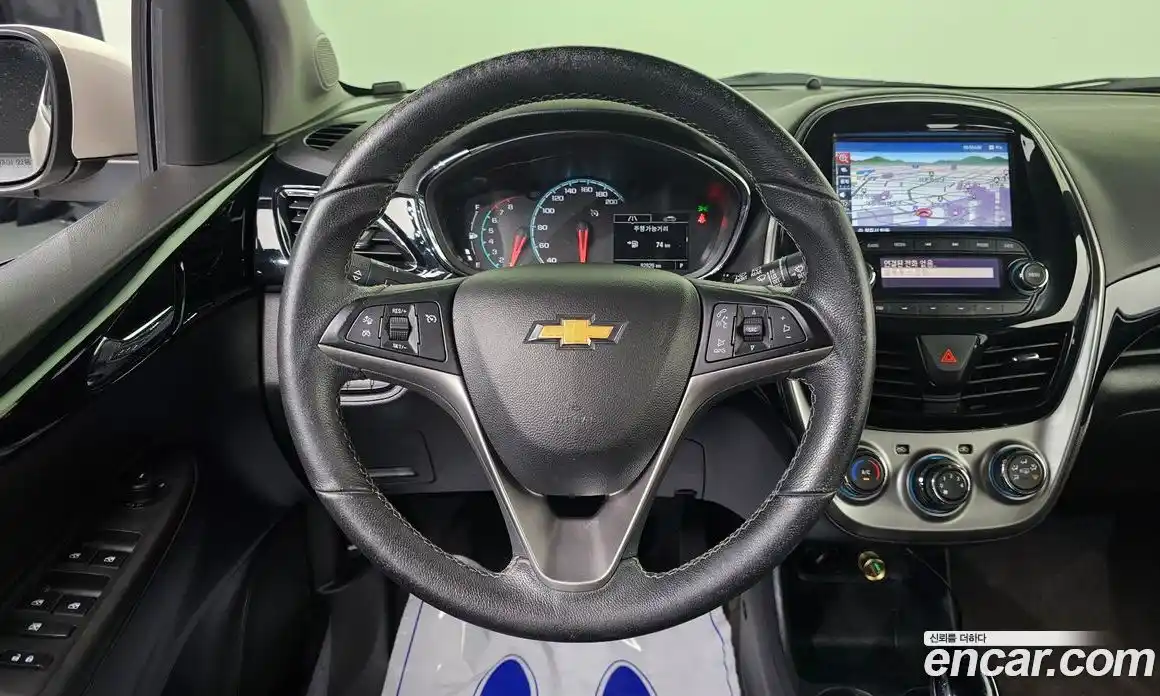 Chevrolet Spark 2017 1.0 гидро в Москве, фото 15