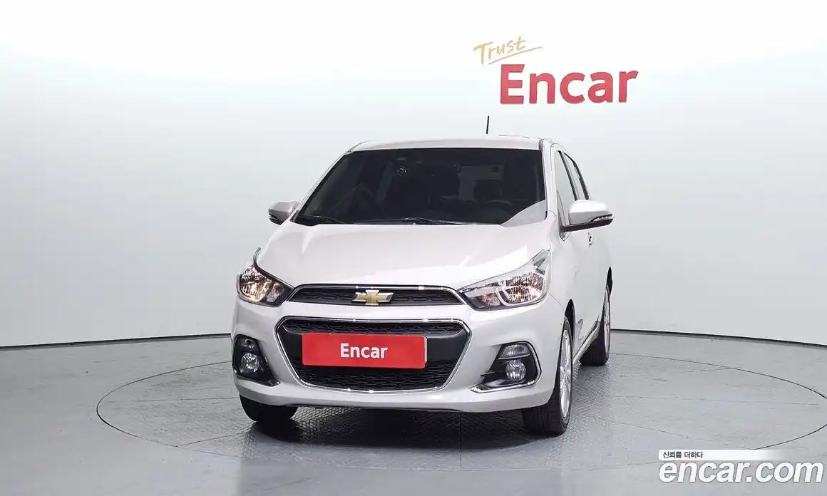 Chevrolet Spark 2017 1.0 гидро в Москве, фото 3