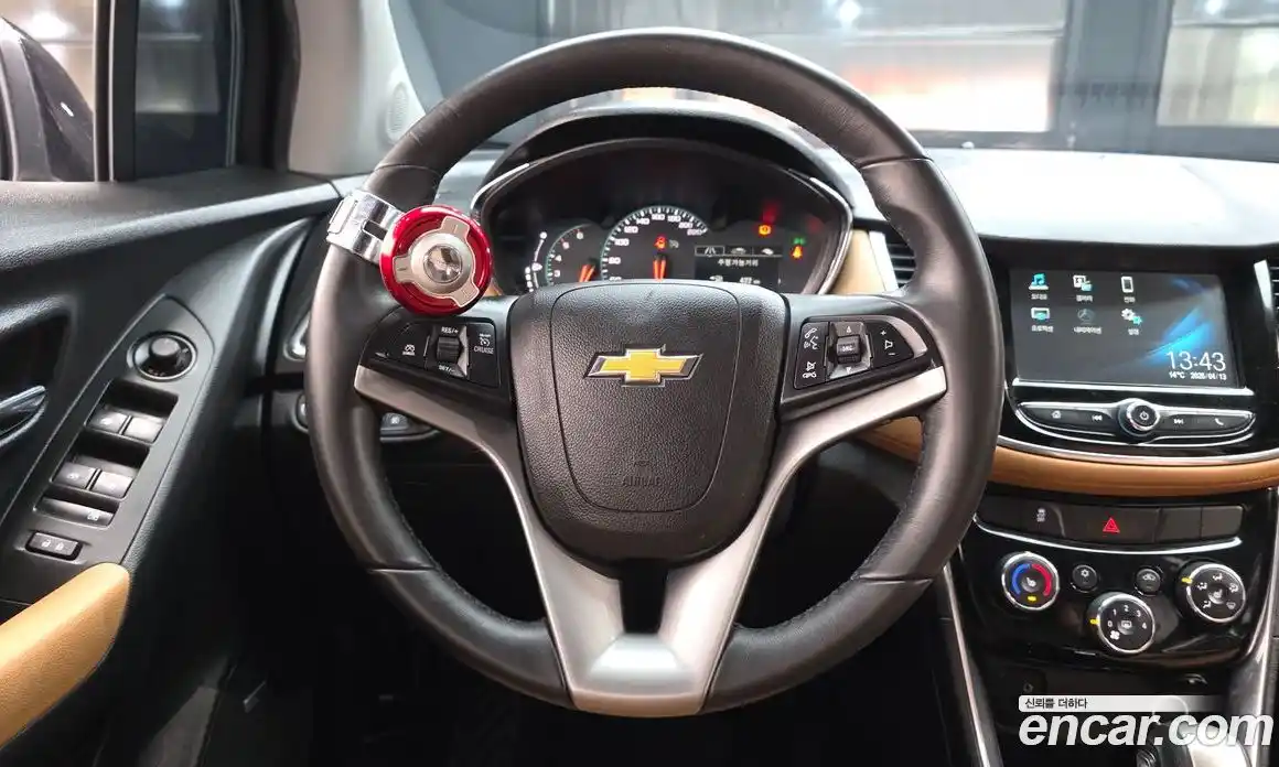 Chevrolet Trax 2017 1.6 гидро в Москве № 1542252, фото 13