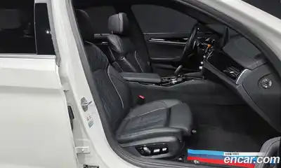 BMW 5-Series 2022 2.0 гидро в Москве № 1544175, миниатюра 11