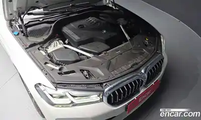 BMW 5-Series 2022 2.0 гидро в Москве № 1544175, миниатюра 6