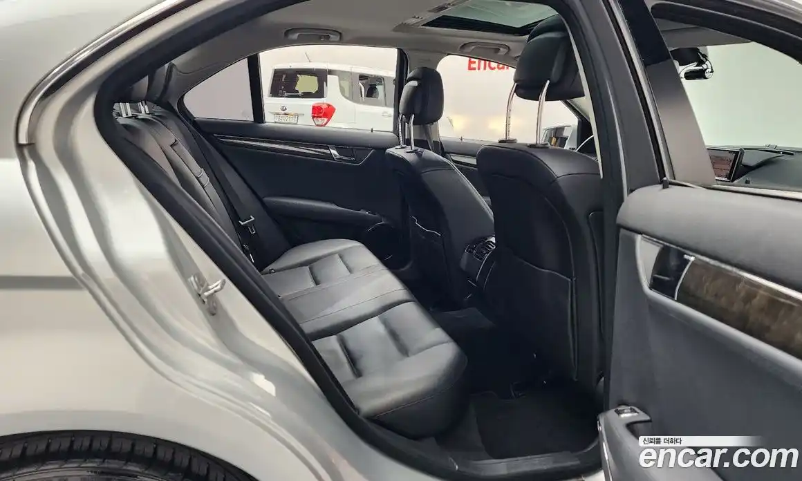 Mercedes-Benz C-Class 2009 2.5 гидро в Москве № 1545647, фото 11