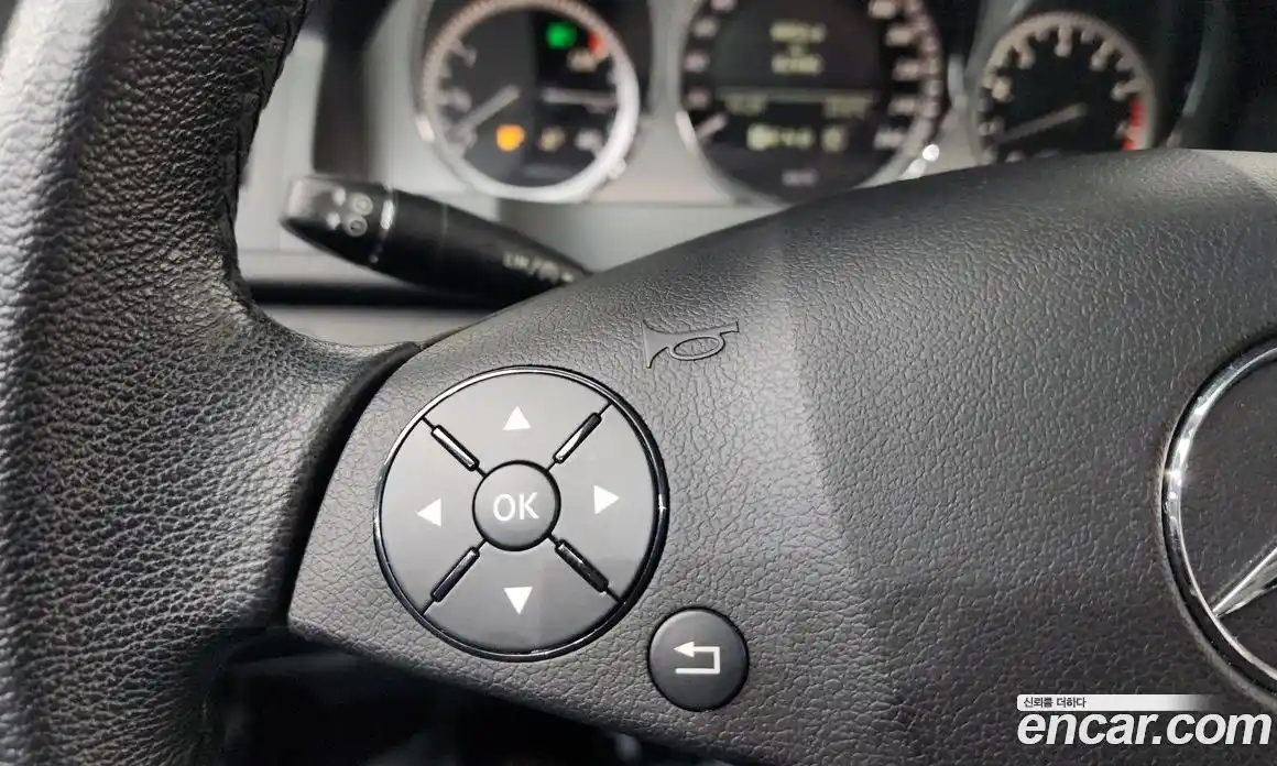 Mercedes-Benz C-Class 2009 2.5 гидро в Москве № 1545647, фото 17