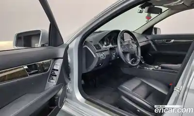Mercedes-Benz C-Class 2009 2.5 гидро в Москве № 1545647, миниатюра 10