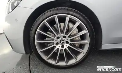 Mercedes-Benz E-Class 2022 2.0 гидро в Москве № 1545693, миниатюра 5