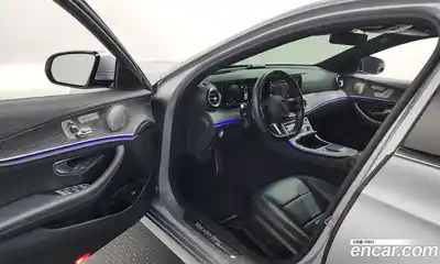 Mercedes-Benz E-Class 2022 2.0 гидро в Москве № 1545693, миниатюра 10