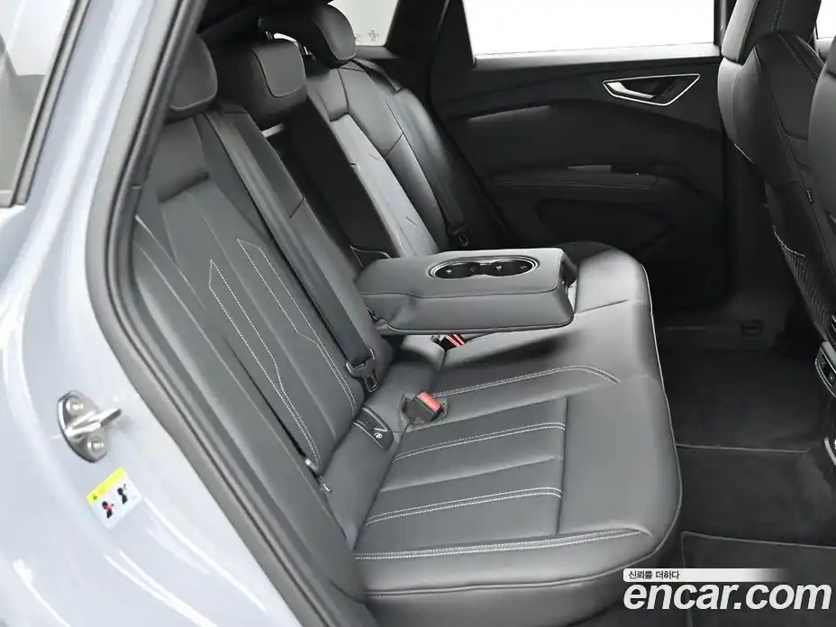 Audi Q4 e-tron 2024 1.0 гидро в Москве № 1546583, фото 12