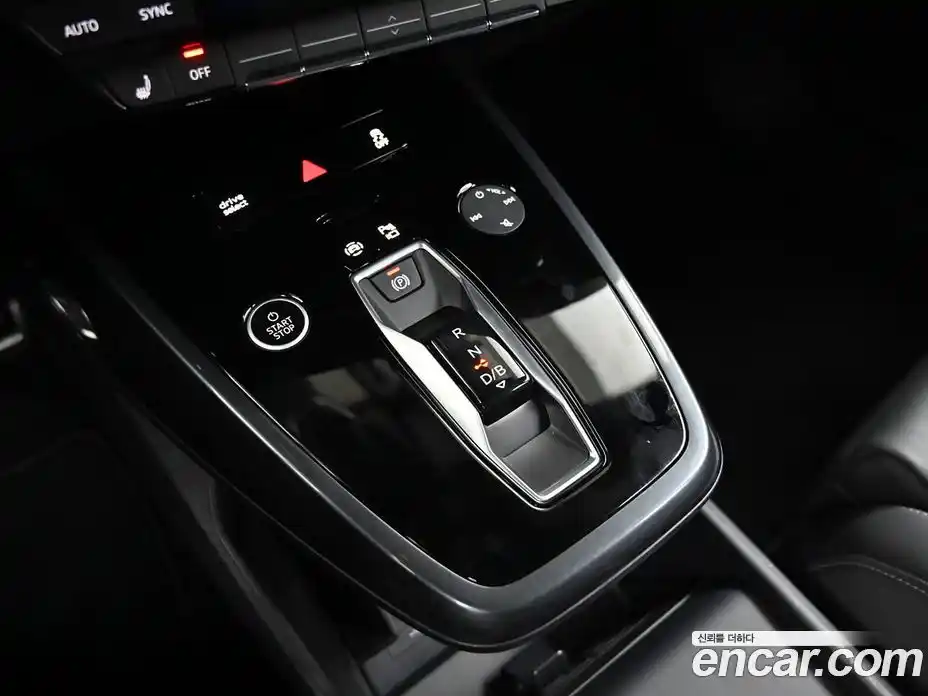 Audi Q4 e-tron 2024 1.0 гидро в Москве № 1546583, фото 9