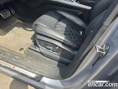 Audi Q8 2021 3.0 гидро в Москве № 1546630, миниатюра 6