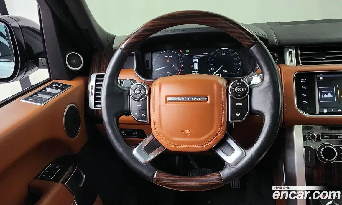 Land Rover Range-Rover 2015 4.4 гидро в Москве № 1547785, фото 13