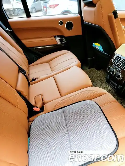 Land Rover Range-Rover 2017 4.4 гидро в Москве № 1547836, фото 6