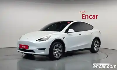 Tesla Model Y RWD