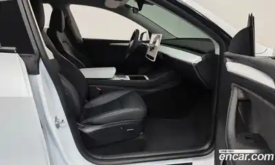 Tesla Model Y 2024 0.2 гидро в Москве № 1548586, миниатюра 11