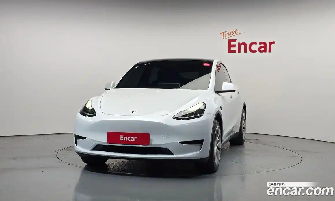 Tesla Model Y 2024 0.2 гидро в Москве № 1548586, фото 3