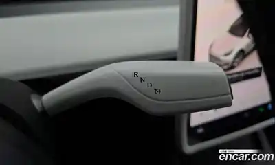 Tesla Model Y 2024 0.2 гидро в Москве № 1548586, миниатюра 9