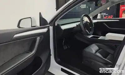 Tesla Model Y 2024 0.2 гидро в Москве № 1548586, миниатюра 10