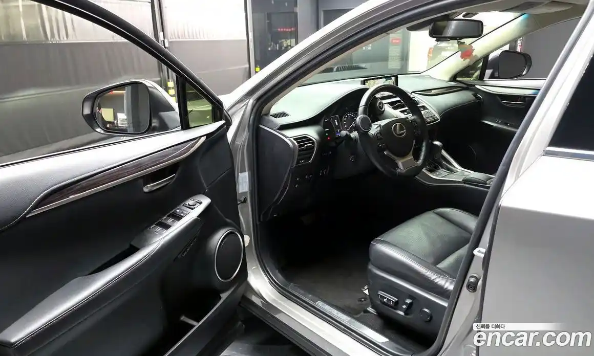 Lexus NX 2019 2.5 гидро в Москве № 1548852, фото 10