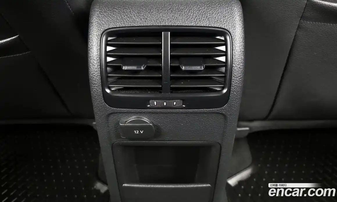 Volkswagen Jetta 2015 2.0 гидро в Москве № 1549116, фото 19