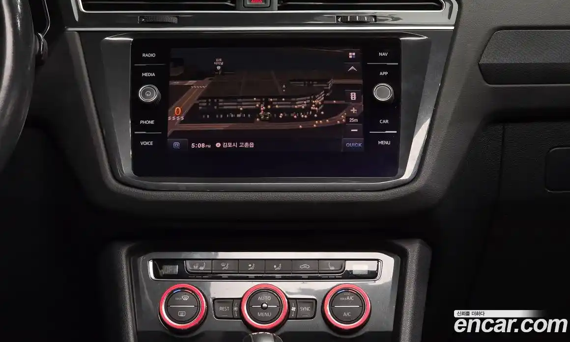 Volkswagen Tiguan 2018 2.0 гидро в Москве № 1549253, фото 14
