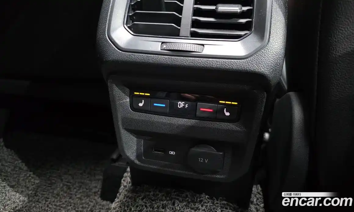 Volkswagen Tiguan 2018 2.0 гидро в Москве № 1549253, фото 19